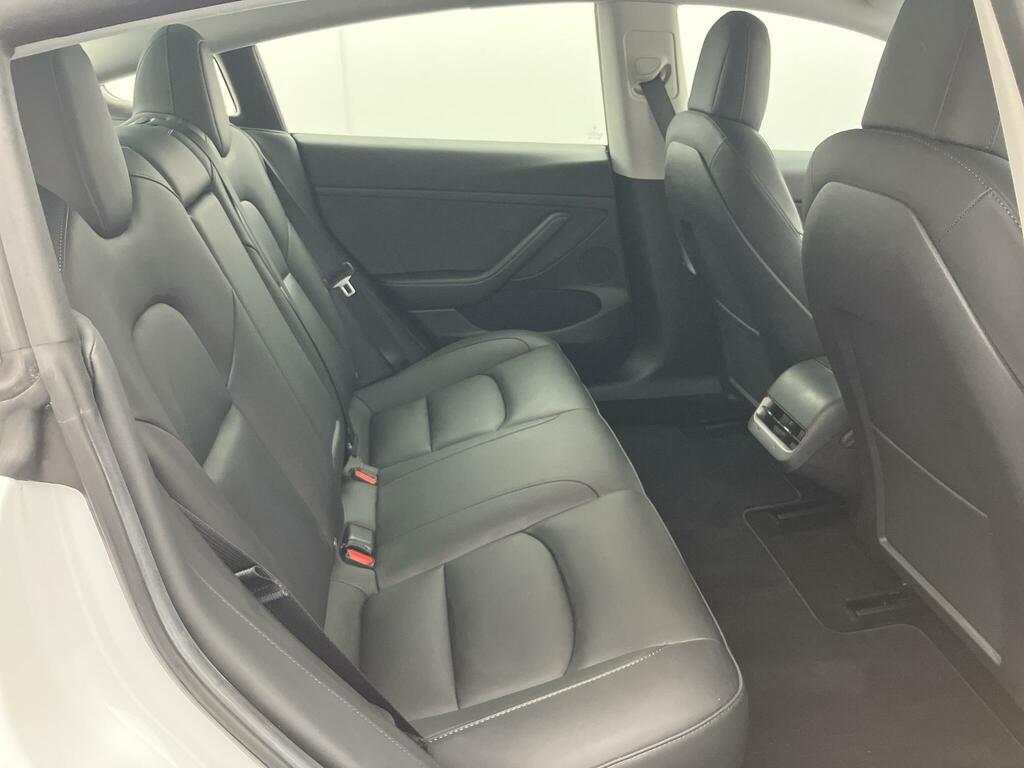 Tesla Model 3 Saloon Rwd 241 Bhp Black #17