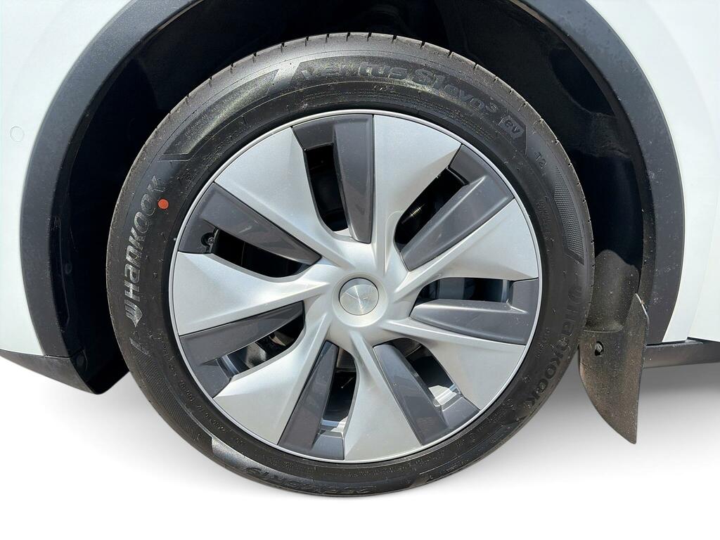 Tesla Model Y Long Range White #3