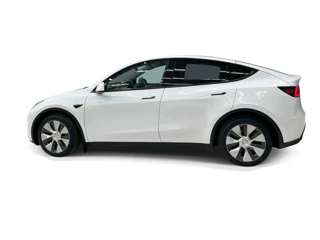 Tesla Model Y Long Range White #6