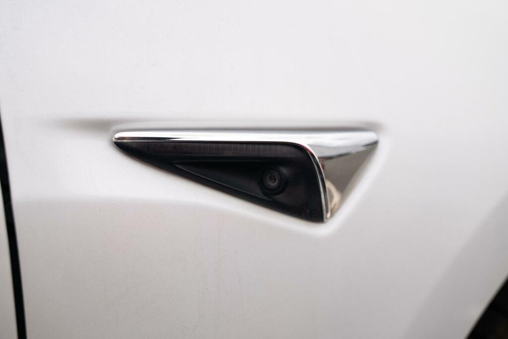 Tesla Model 3 Standard Range Plus White #4
