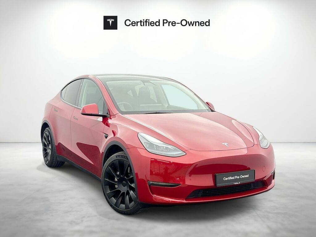 Tesla Model Y Long Range Red