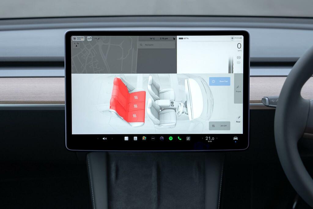 Tesla Model Y Rwd Pan Roof, White #26