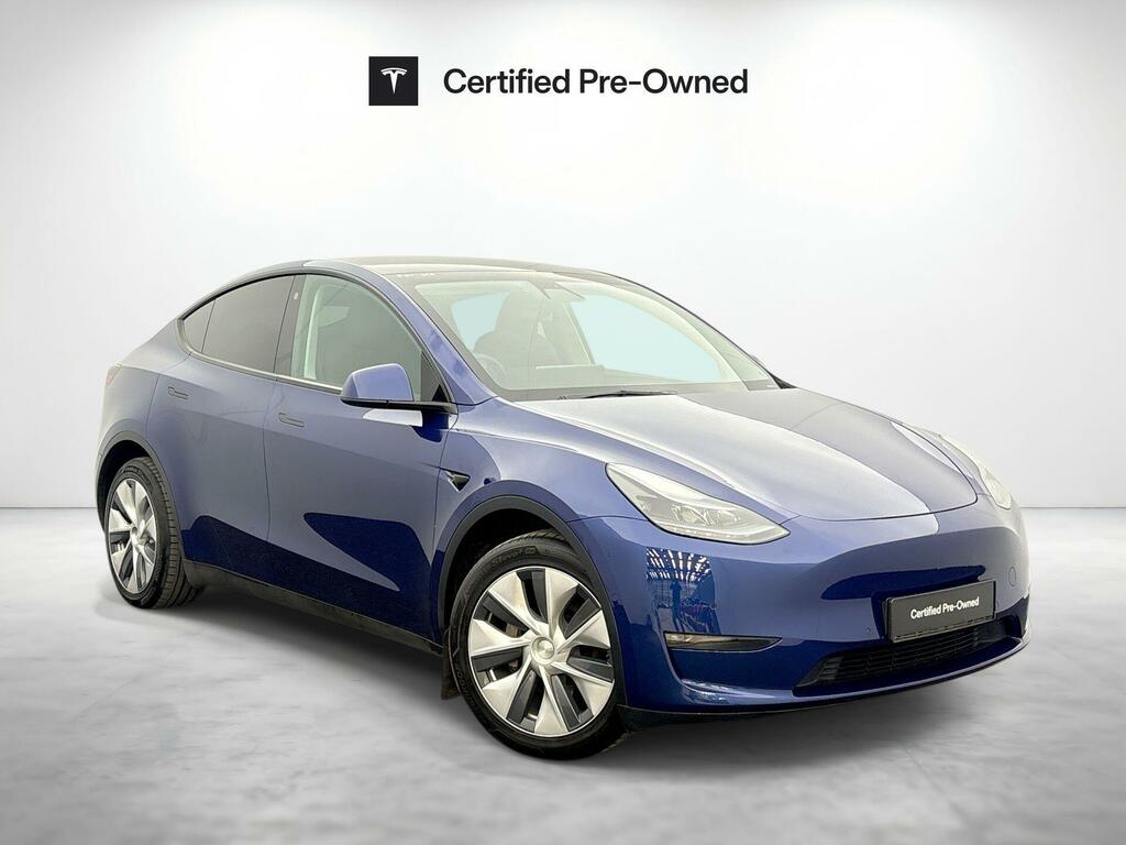 Tesla Model Y Long Range Blue