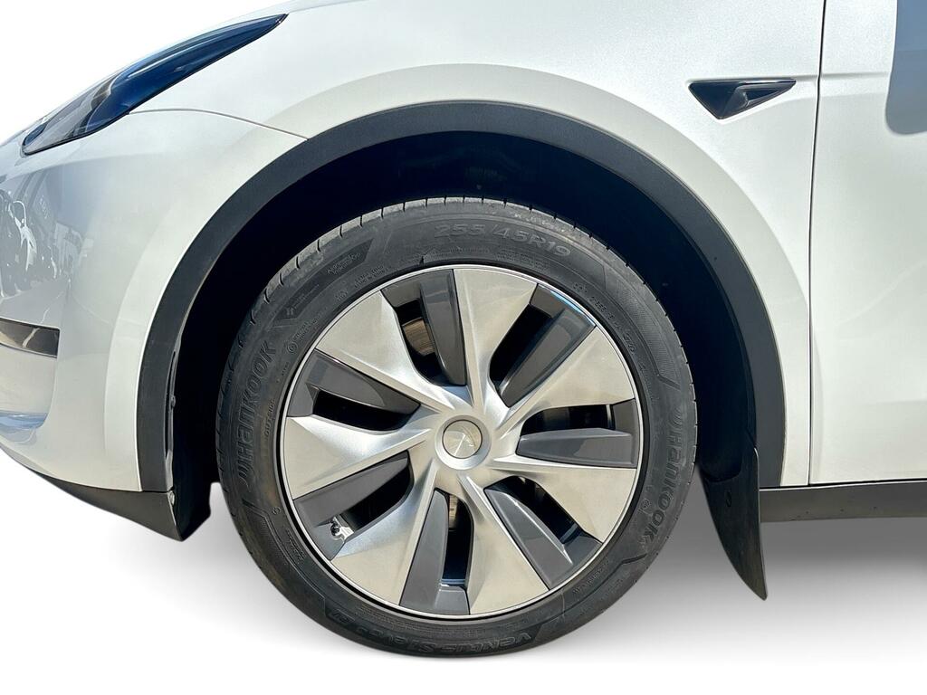 Tesla Model Y Long Range White #5