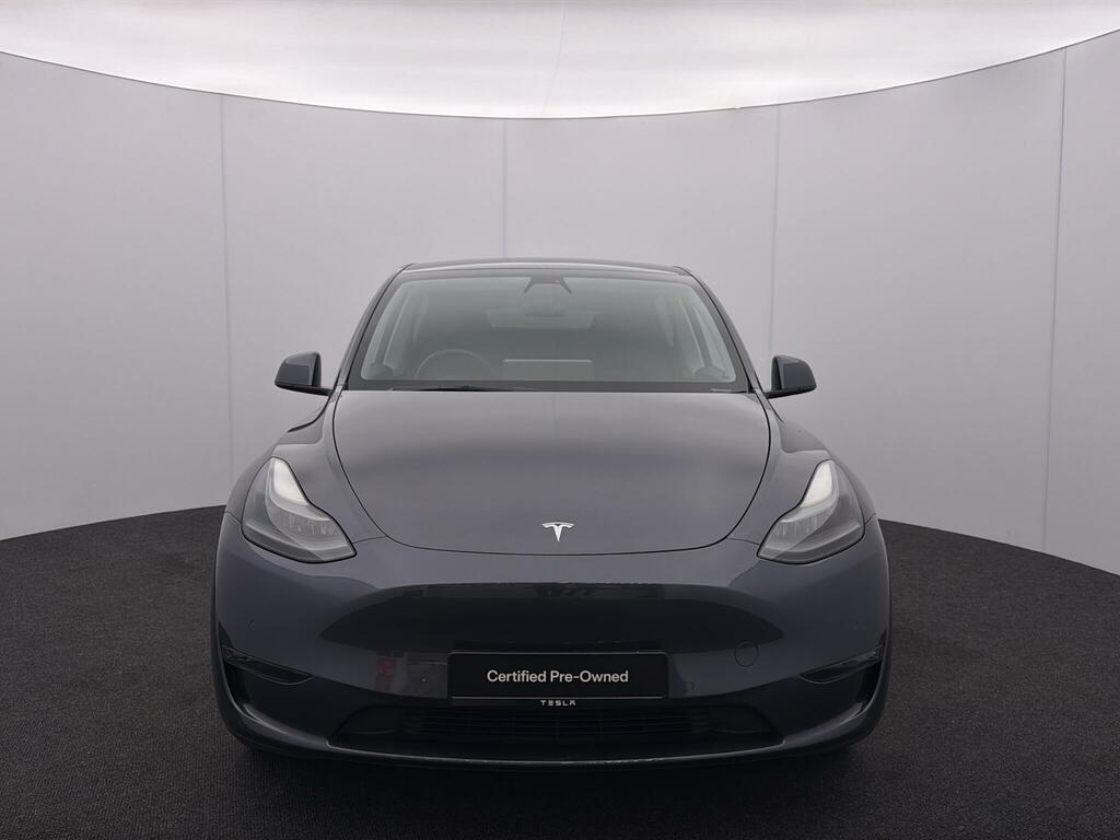 Tesla Model Y Long Range Silver #2