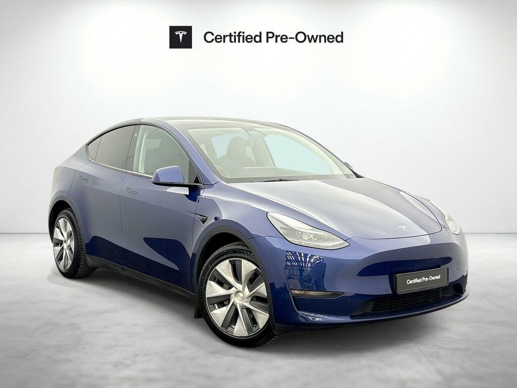 Tesla Model Y Long Range Blue