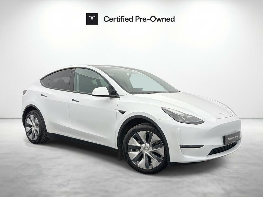Tesla Model Y Long Range White