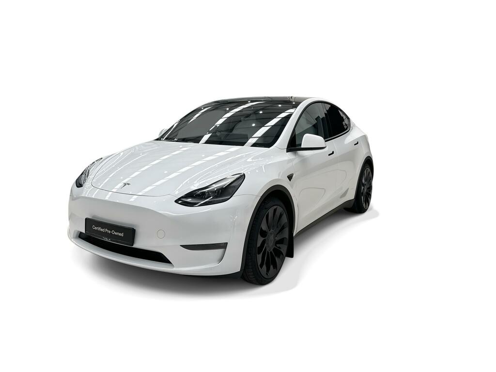 Tesla Model Y Performance White #4