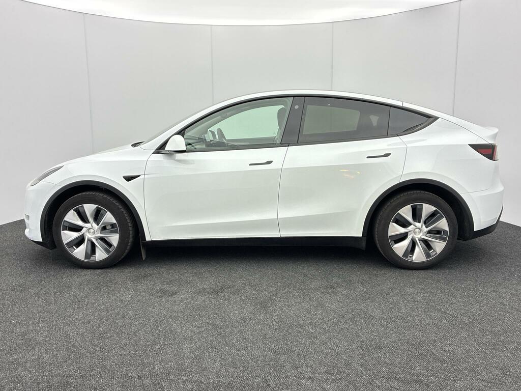 Tesla Model Y Long Range White #5
