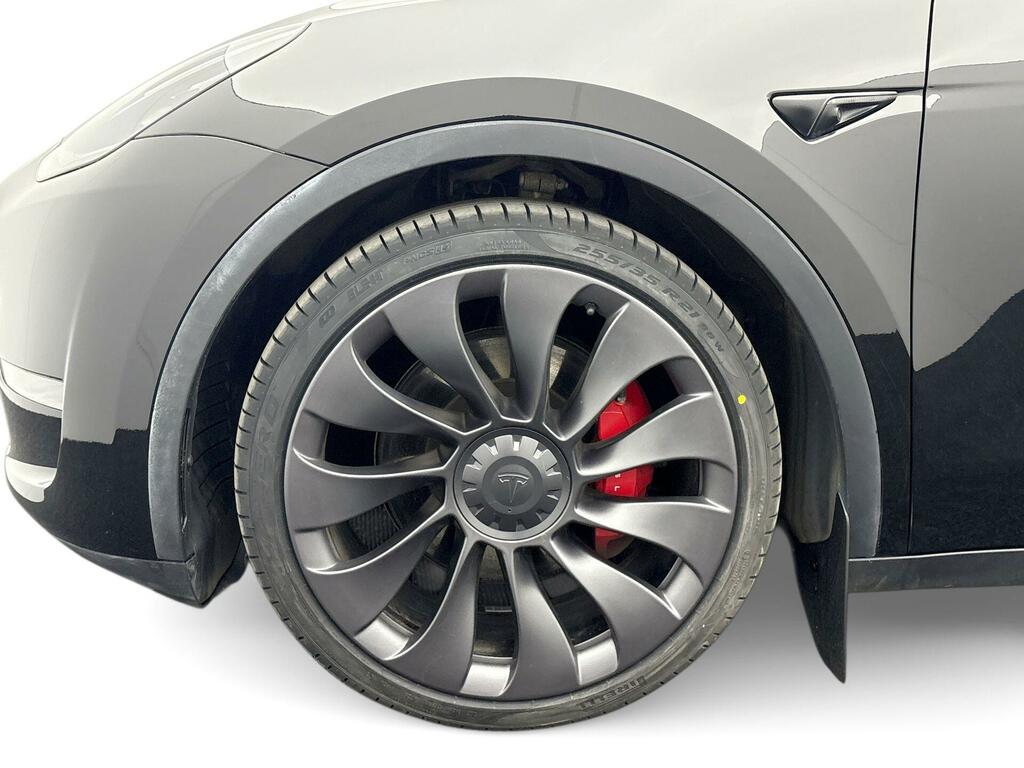 Tesla Model Y Performance Black #5