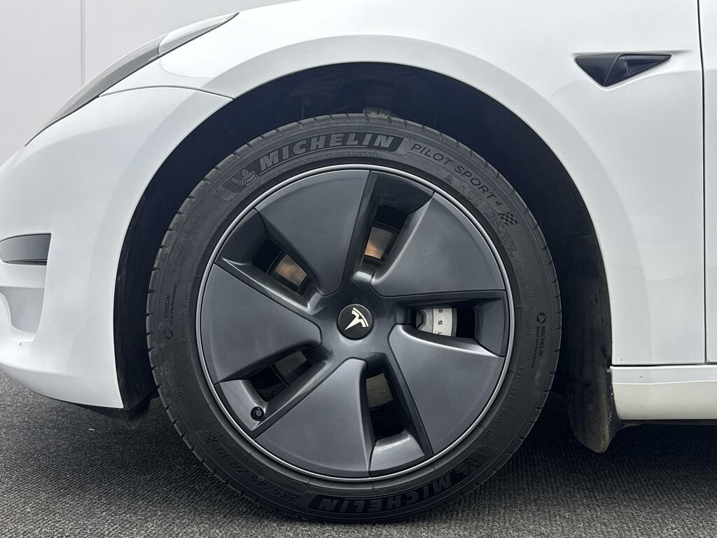 Tesla Model 3 Auto Rwd 4dr White #4