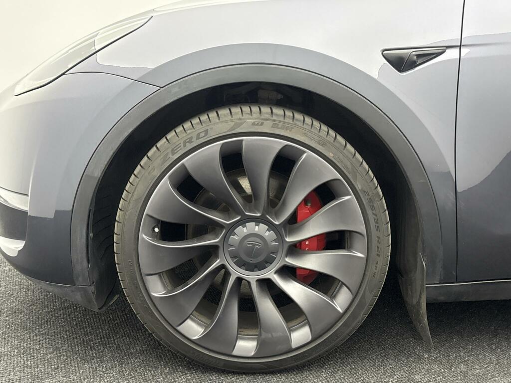 Tesla Model Y Performance Silver #4