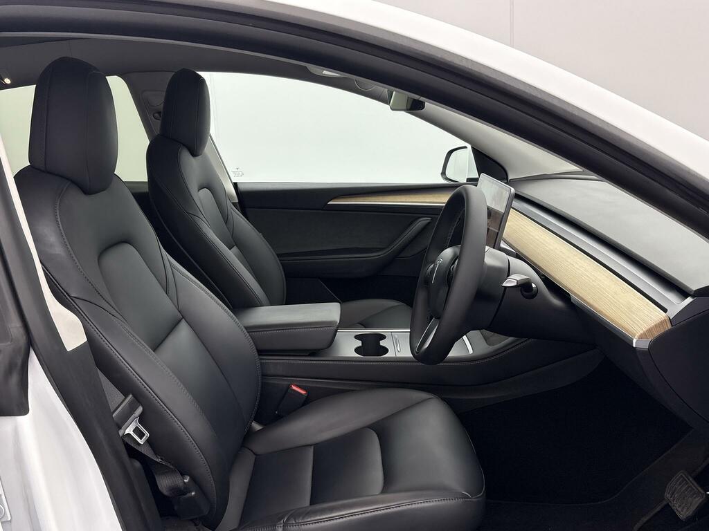 Tesla Model Y 2022 Suv Rwd 346 Ps White #19