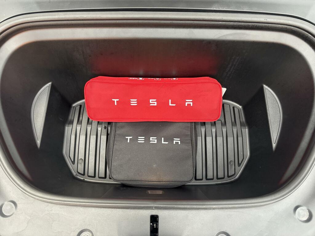Tesla Model Y 2022 Suv Rwd 346 Ps White #16