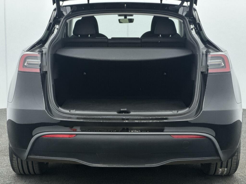 Tesla Model Y Auto Rwd 5dr Blue #17