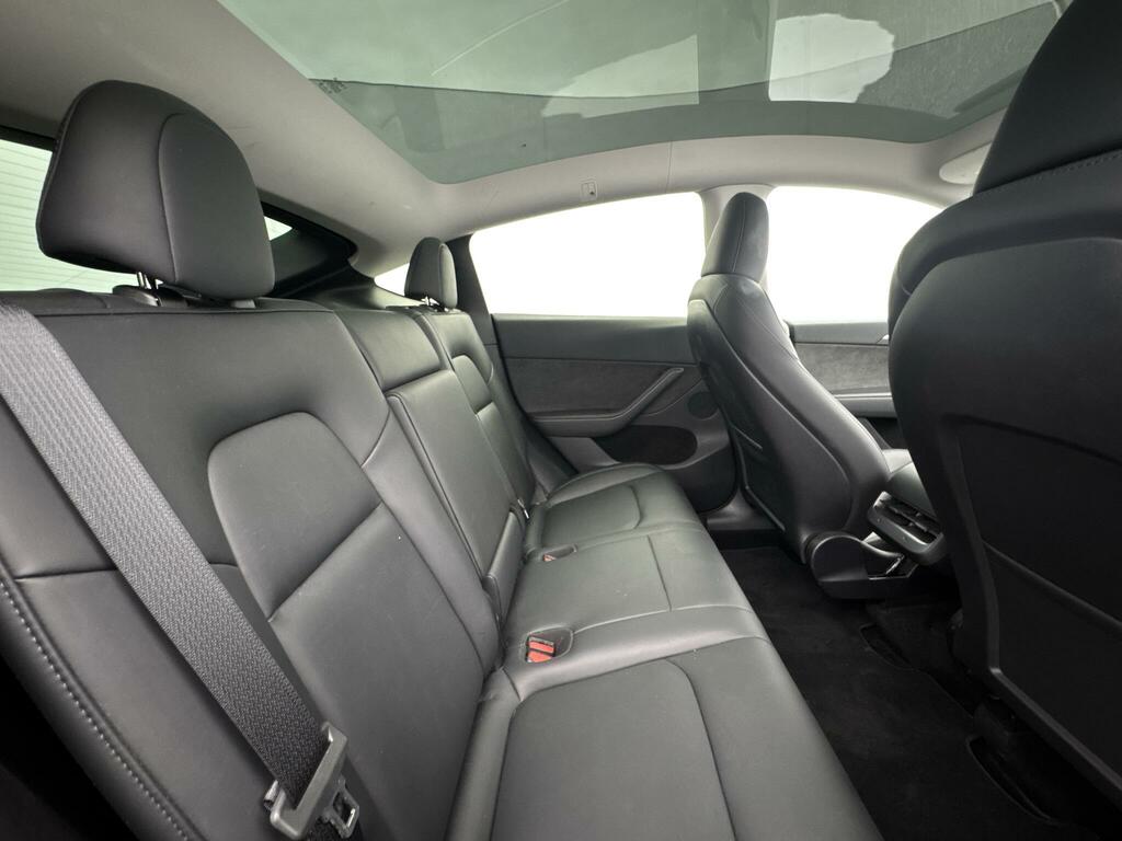 Tesla Model Y Auto Rwd 5dr Blue #18