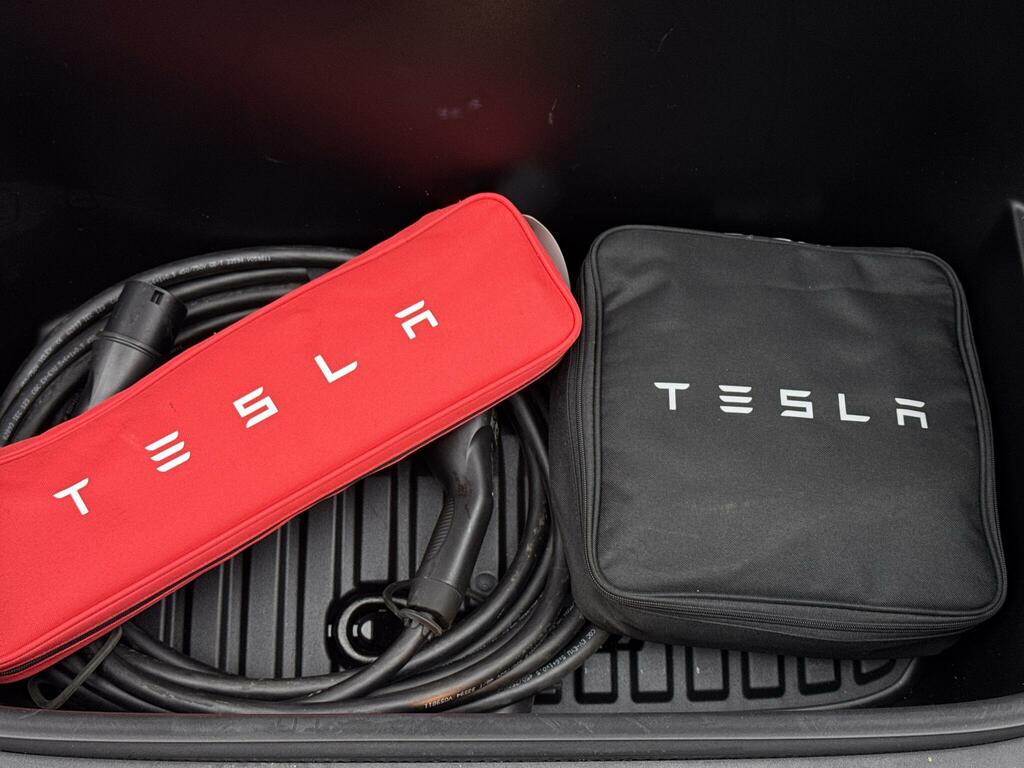 Tesla Model Y Auto Rwd 5dr Blue #16