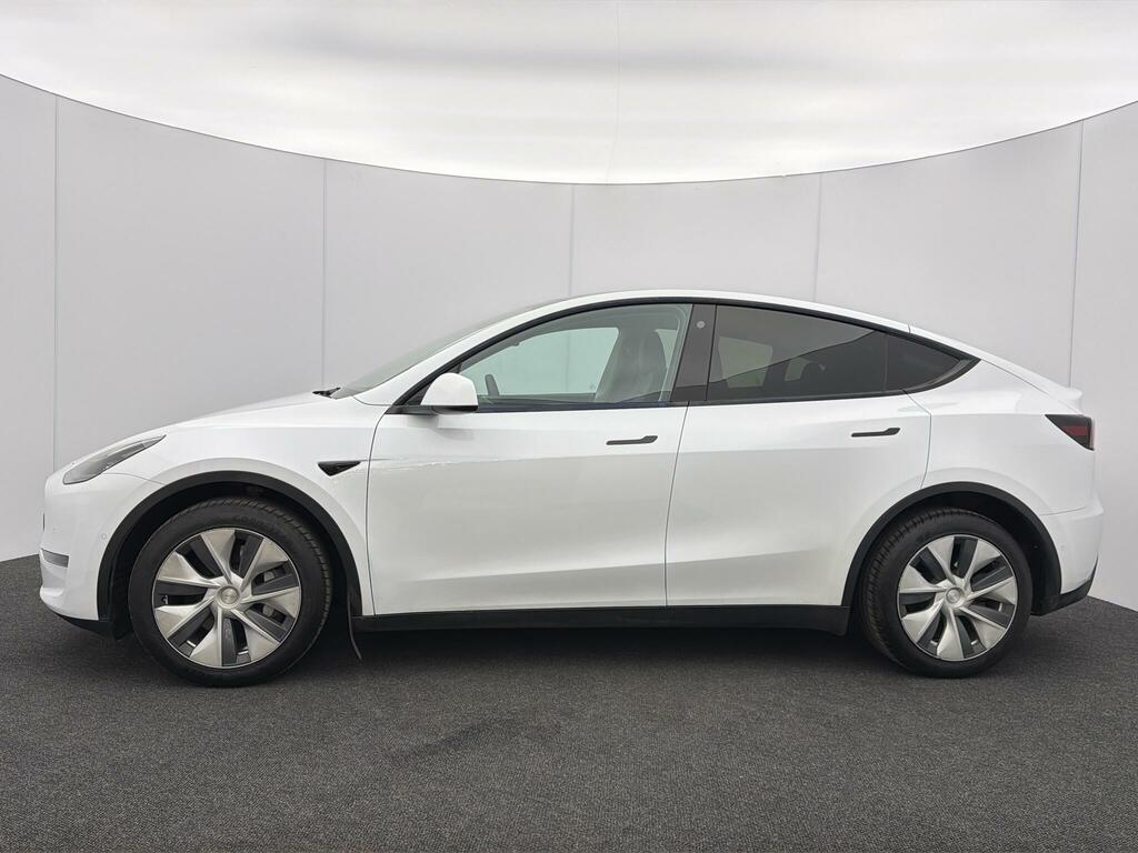 Tesla Model Y Long Range White #6