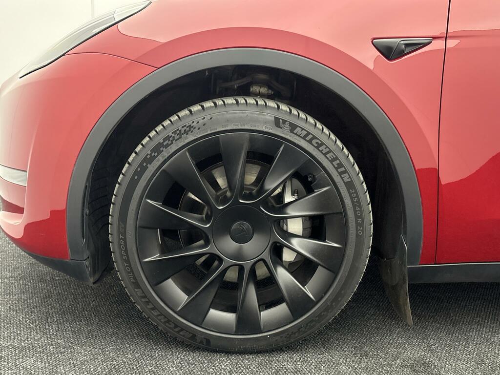 Tesla Model Y Long Range Red #4