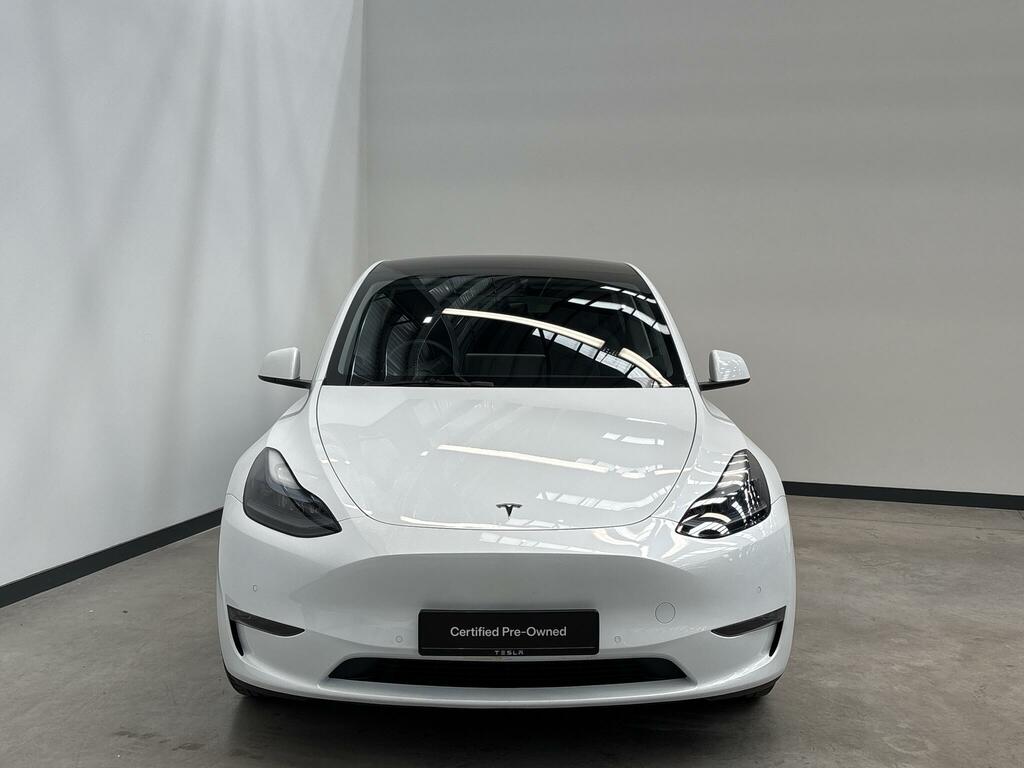 Tesla Model Y Long Range White #2