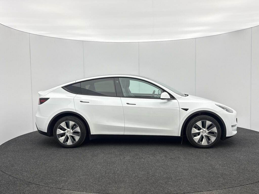 Tesla Model Y Long Range White #5