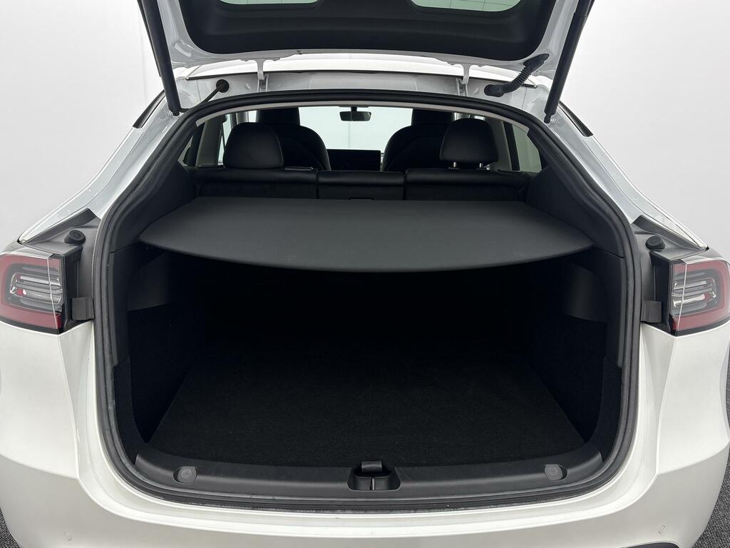 Tesla Model Y Long Range White #3