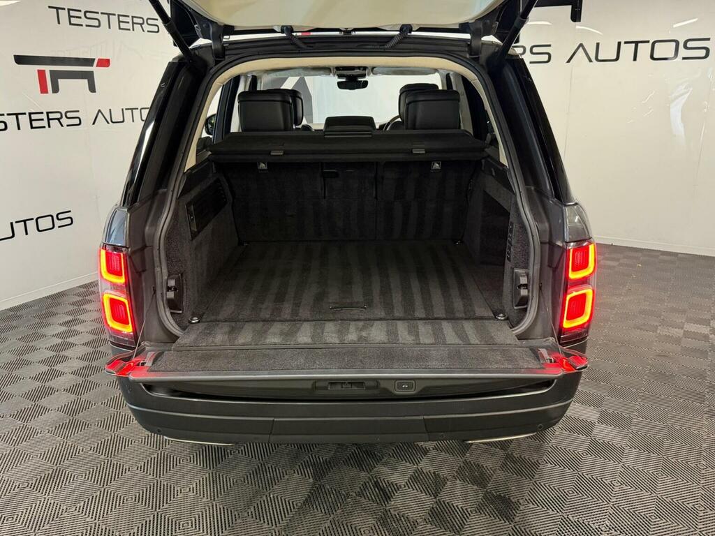 Land Rover Range Rover Velar #29