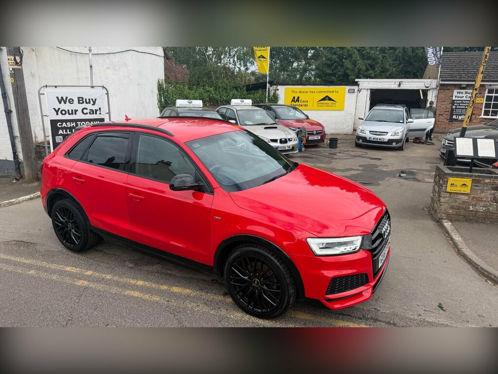 Audi Q3 2.0 Tdi Black Edition Quattro Euro 6 Ss CU67PKA Red #4