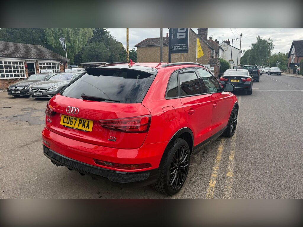 Audi Q3 2.0 Tdi Black Edition Quattro Euro 6 Ss CU67PKA Red #5