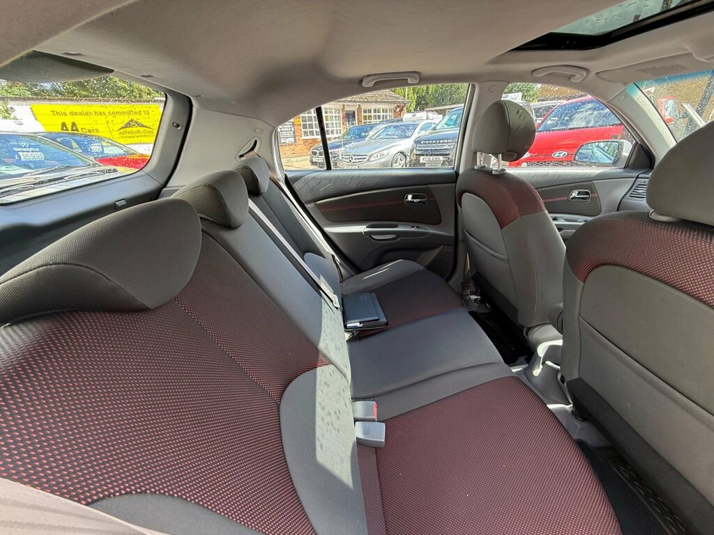 Kia RIO 1.4 3 Silver #28