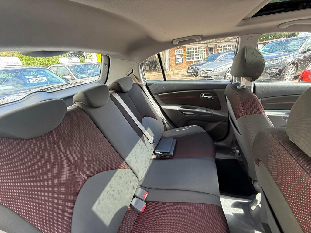 Kia RIO 1.4 3 Silver #30