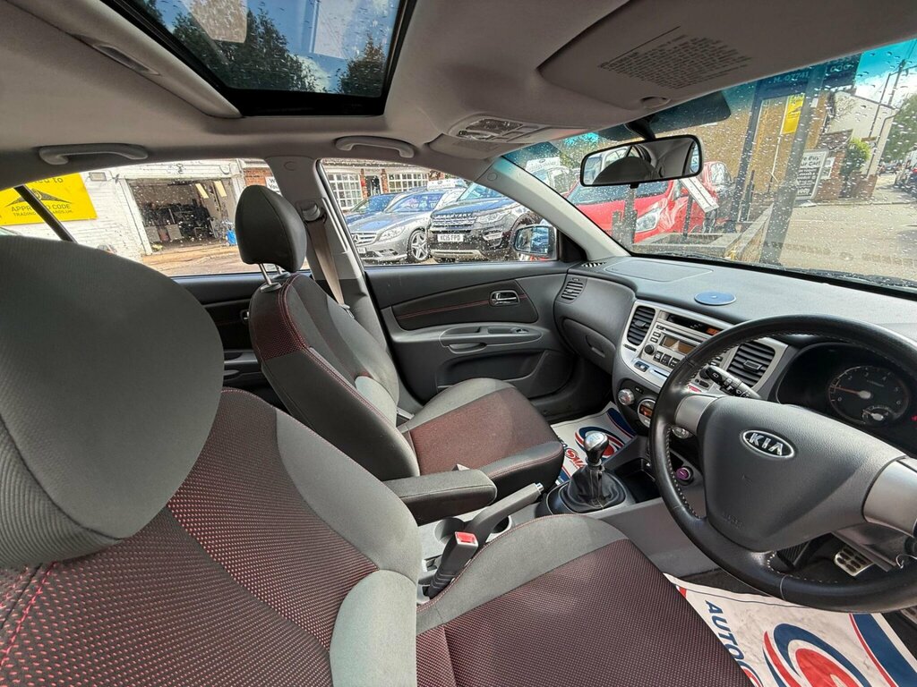Kia RIO 1.4 3 Silver #23