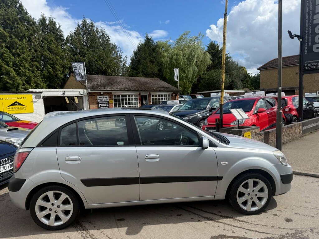Kia RIO 1.4 3 Silver #4