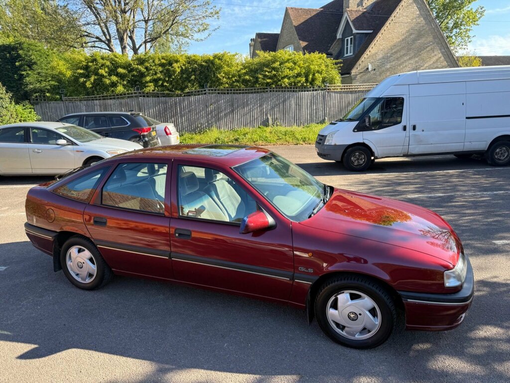 Vauxhall Cavalier 1.8 Gls Hatchback 89 Bhp  #3
