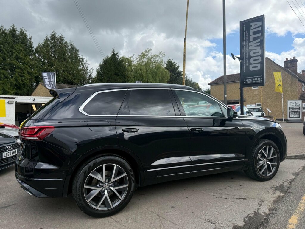Volkswagen Touareg 3.0 Tdi V6 R-line Tiptronic 4Motion Euro 6 Ss 5 Black #6