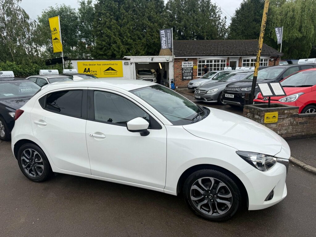Mazda 2 1.5 Skyactiv-g Sport Nav Euro 6 Ss White #3