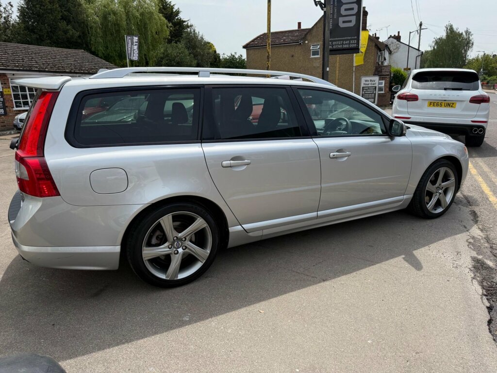 Volvo V70 2.0 D3 Se 161 Bhp Black #10