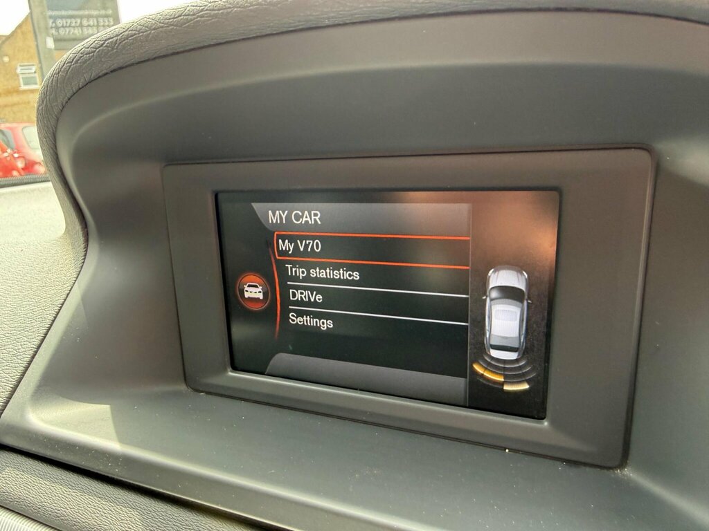 Volvo V70 2.0 D3 Se 161 Bhp Black #34