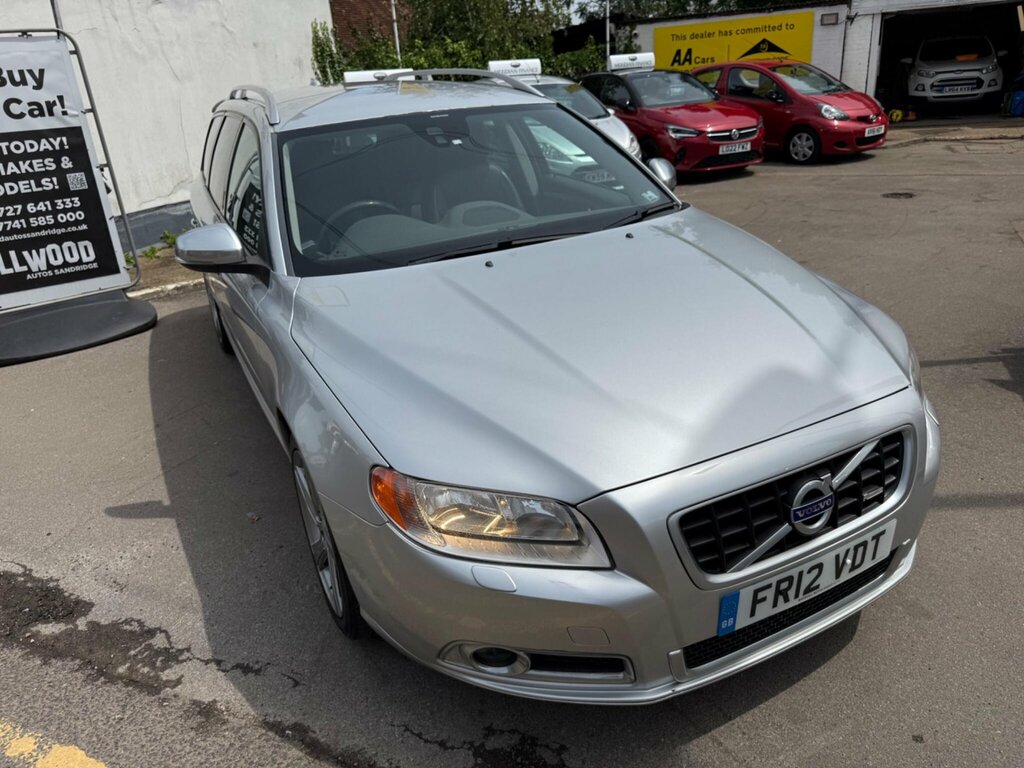 Volvo V70 2.0 D3 Se 161 Bhp Black #22