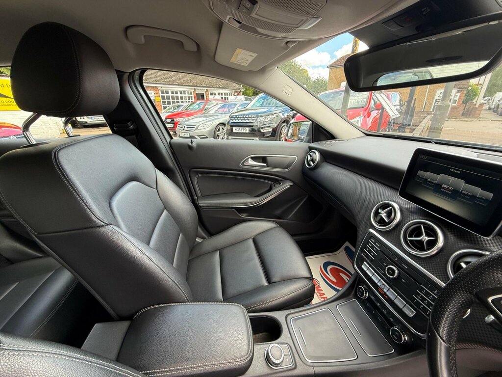 Mercedes-Benz A Class Hatchback 1.5 Black #29