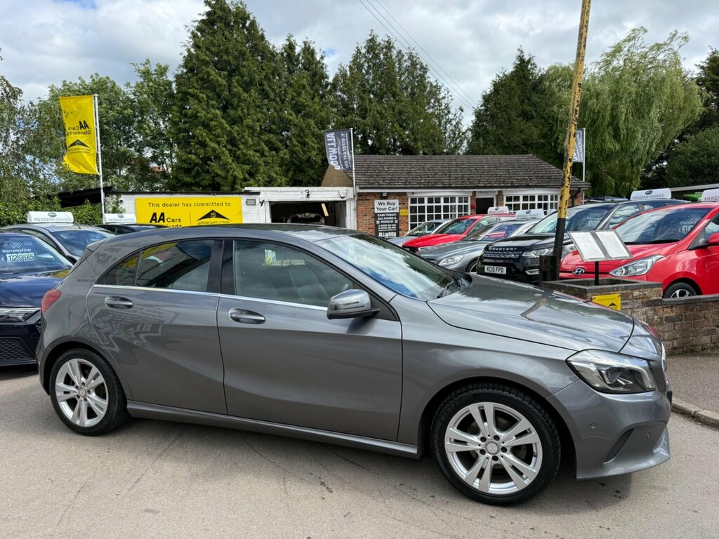 Mercedes-Benz A Class Hatchback 1.5 Black #3