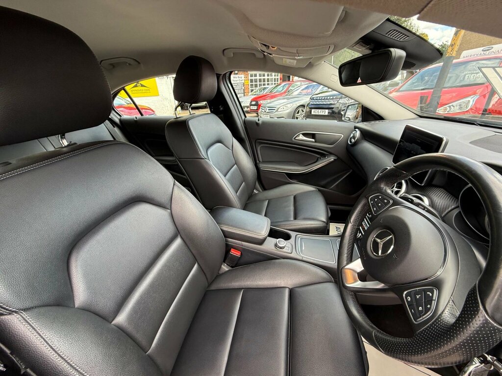 Mercedes-Benz A Class Hatchback 1.5 Black #26