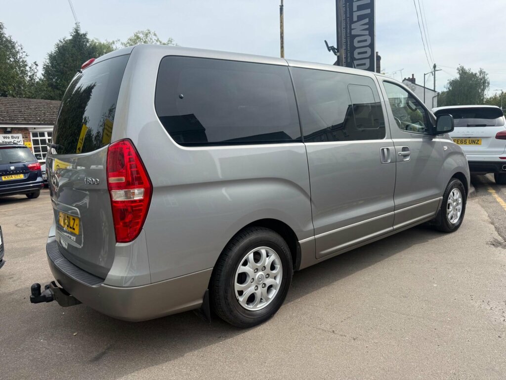 Hyundai I800 Style White #8