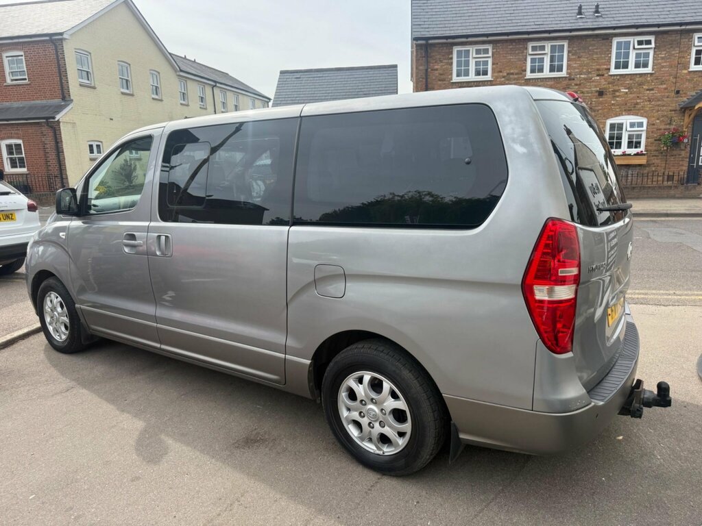 Hyundai I800 Style White #10