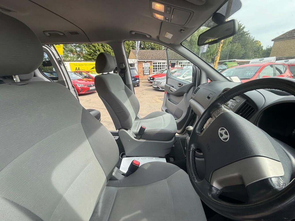 Hyundai I800 Style White #27