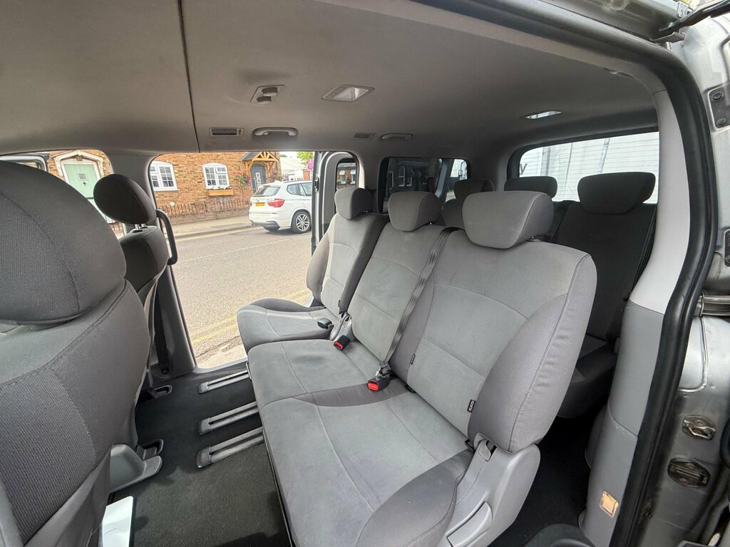 Hyundai I800 Style White #24