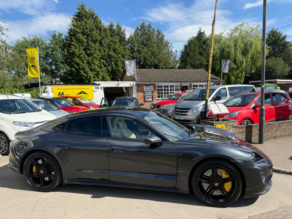 Porsche Taycan Performance Plus 93.4Kwh Turbo S Saloon Electr Grey #5