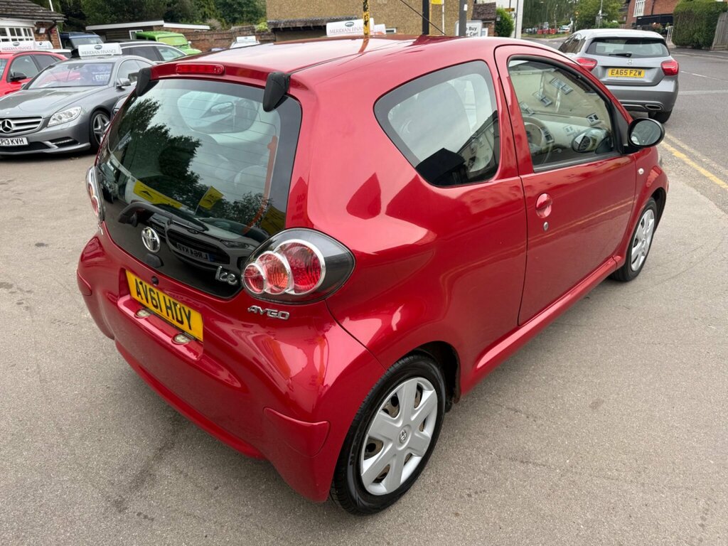 Toyota Aygo Ice Green #8