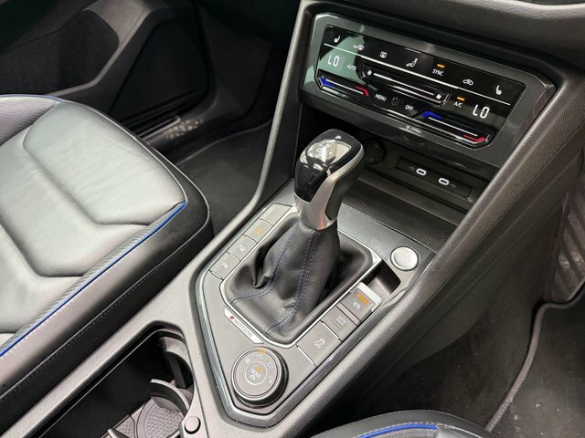 Volkswagen Tiguan Elegance White #20