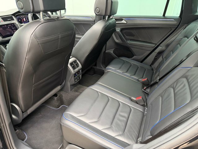 Volkswagen Tiguan Elegance White #14